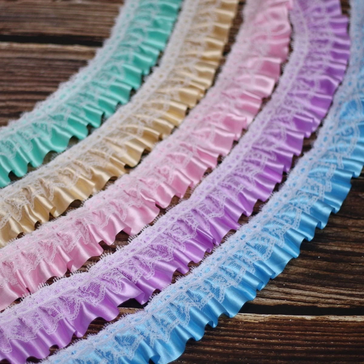 Wholesale 5CM Double Layers Satin Lace Dot Gold Edged Drape Wrinkled Mesh Ruffle Lace for Arts and Crafts