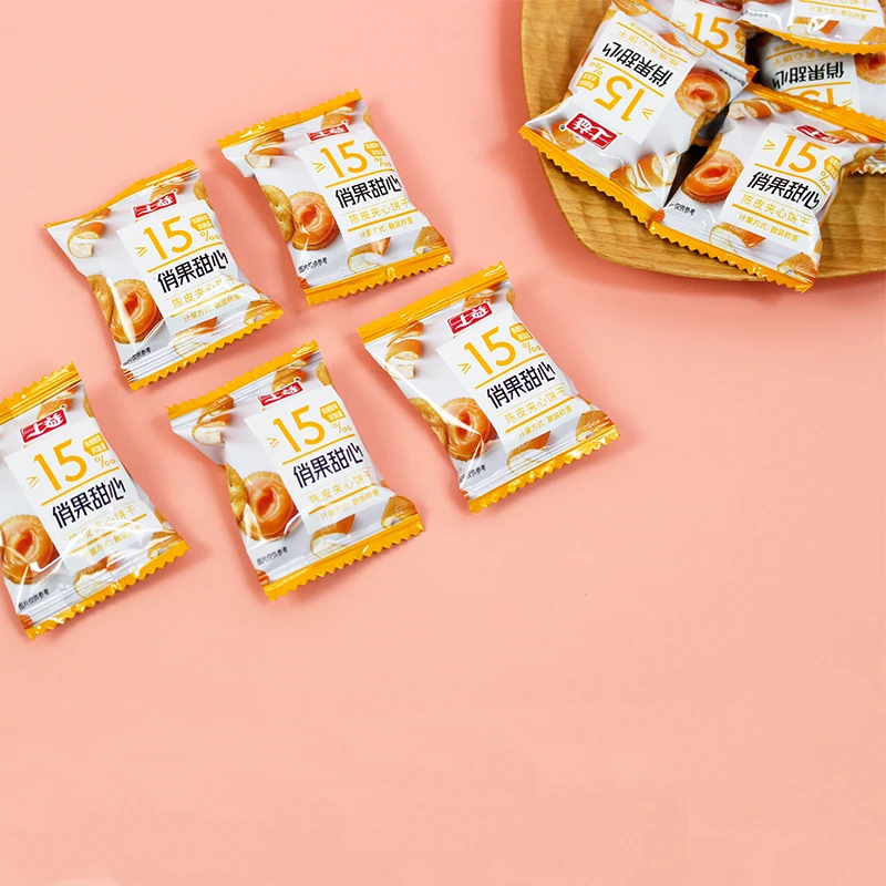 New design Jam filling sandwich cracker 66g Hawthorn fresh fruit jam biscuits snacks manufacturers