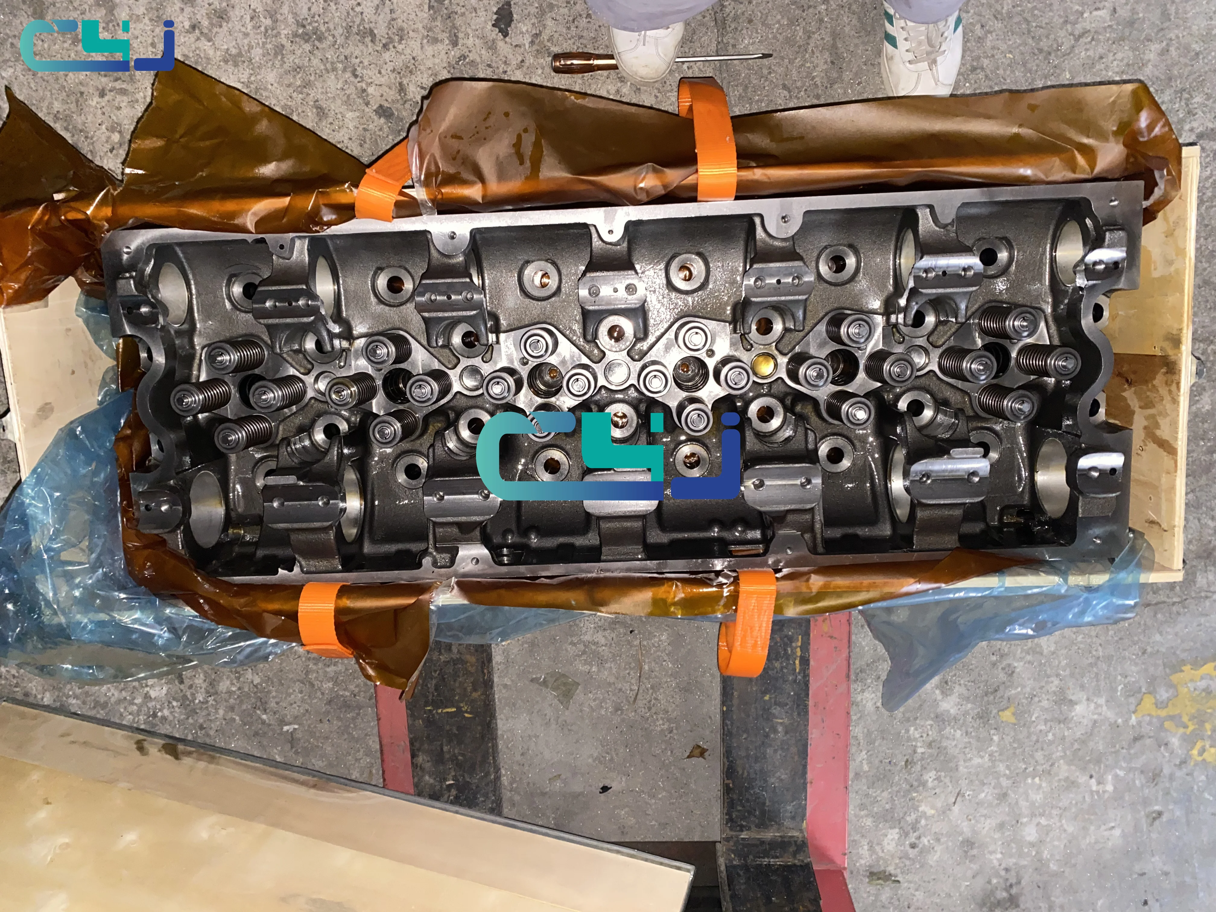 High Quality QSX15 Cylinder Head Assembly 5658287 For Cummins QSX15 ISX15 Diesel engine parts