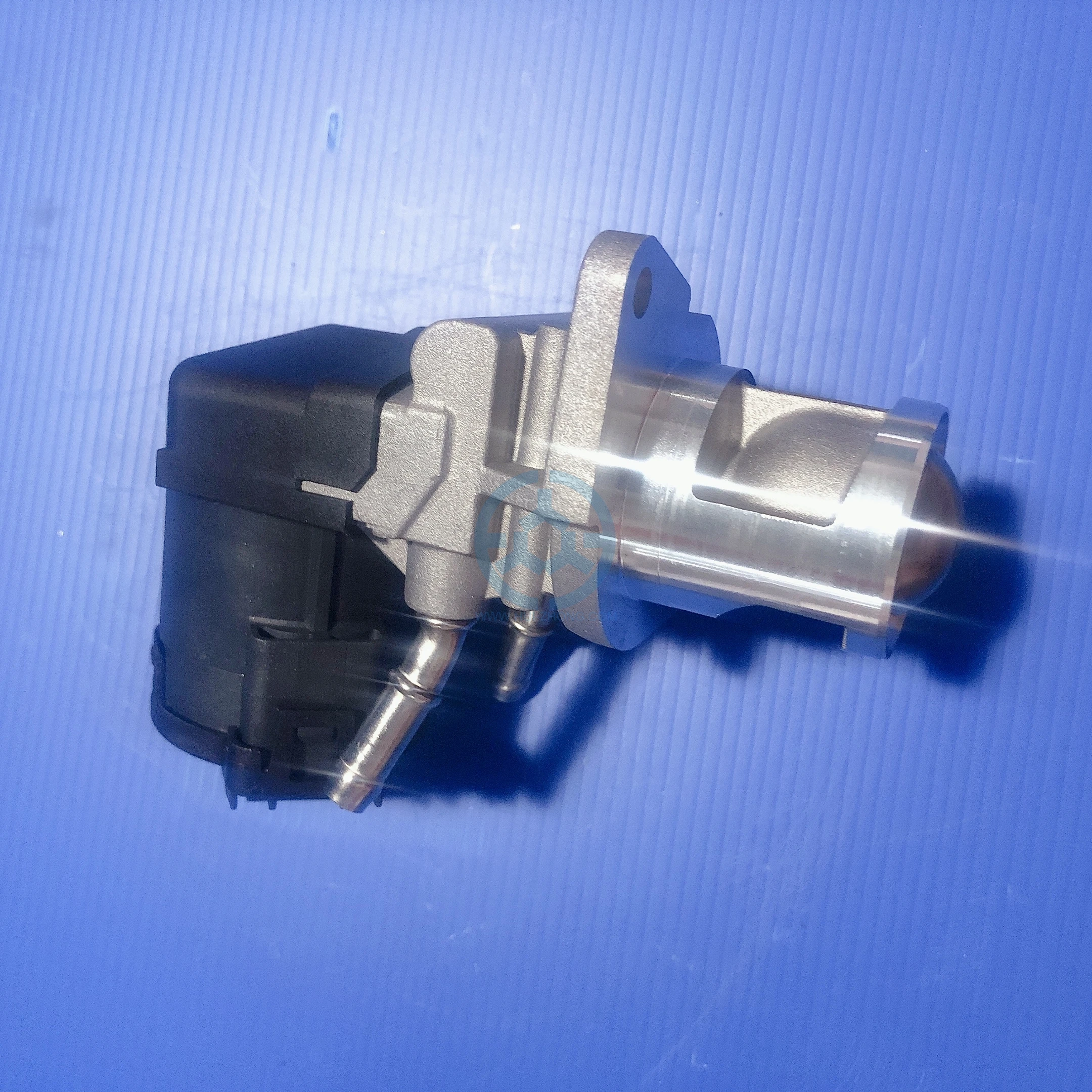 EGR VALVE 11717810871  11717823210  11717805447  7805447 11717823210 FOR BMW N47 N57 1 3 5 6 7 SERIES X1 X3 X5 X6