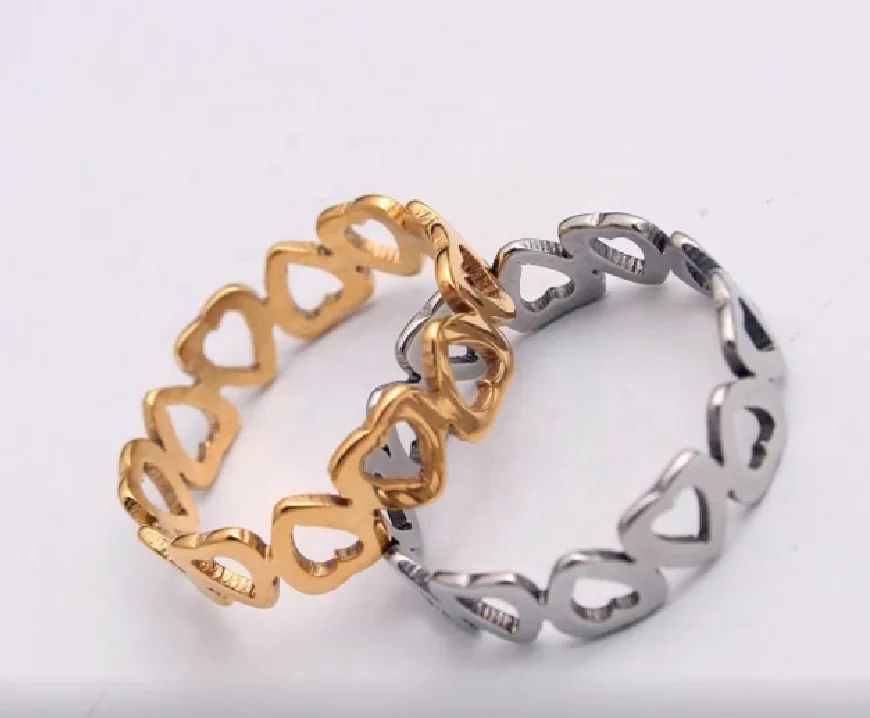 European and American foreign trade jewelry fashion simple temperament love shaped hollow ring