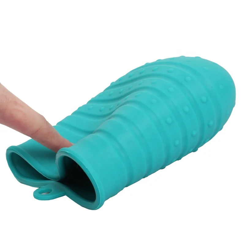 
Factory Wholesale Portable Rubber Pet Dog Foot Cleaner Dog Paw Washer Dog Paw Cleaner 