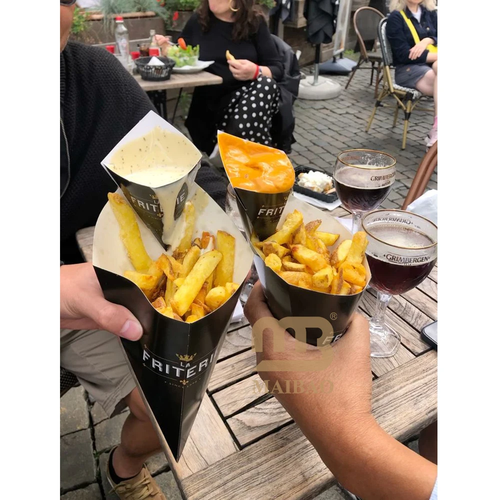 custom logo french fries paper cone with Ketchup Sauce tray divider compartment waffle packaging conicals takeout churros box