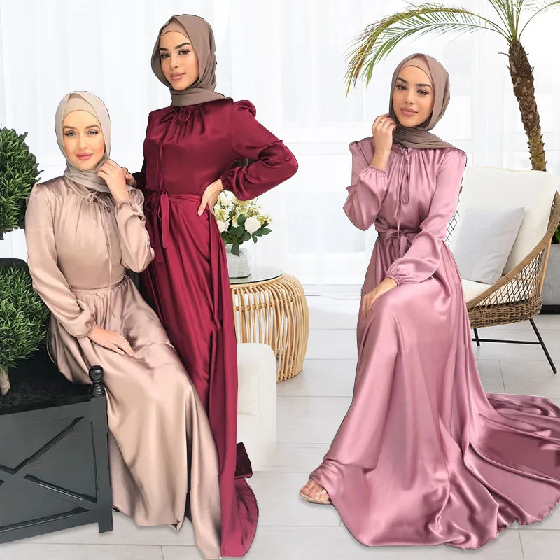 2023 Summer Long Sleeve Satin Finish Robes Abaya Long Dress Traditional Muslim Clothing Dubai Middle East Women OEM Service 1000