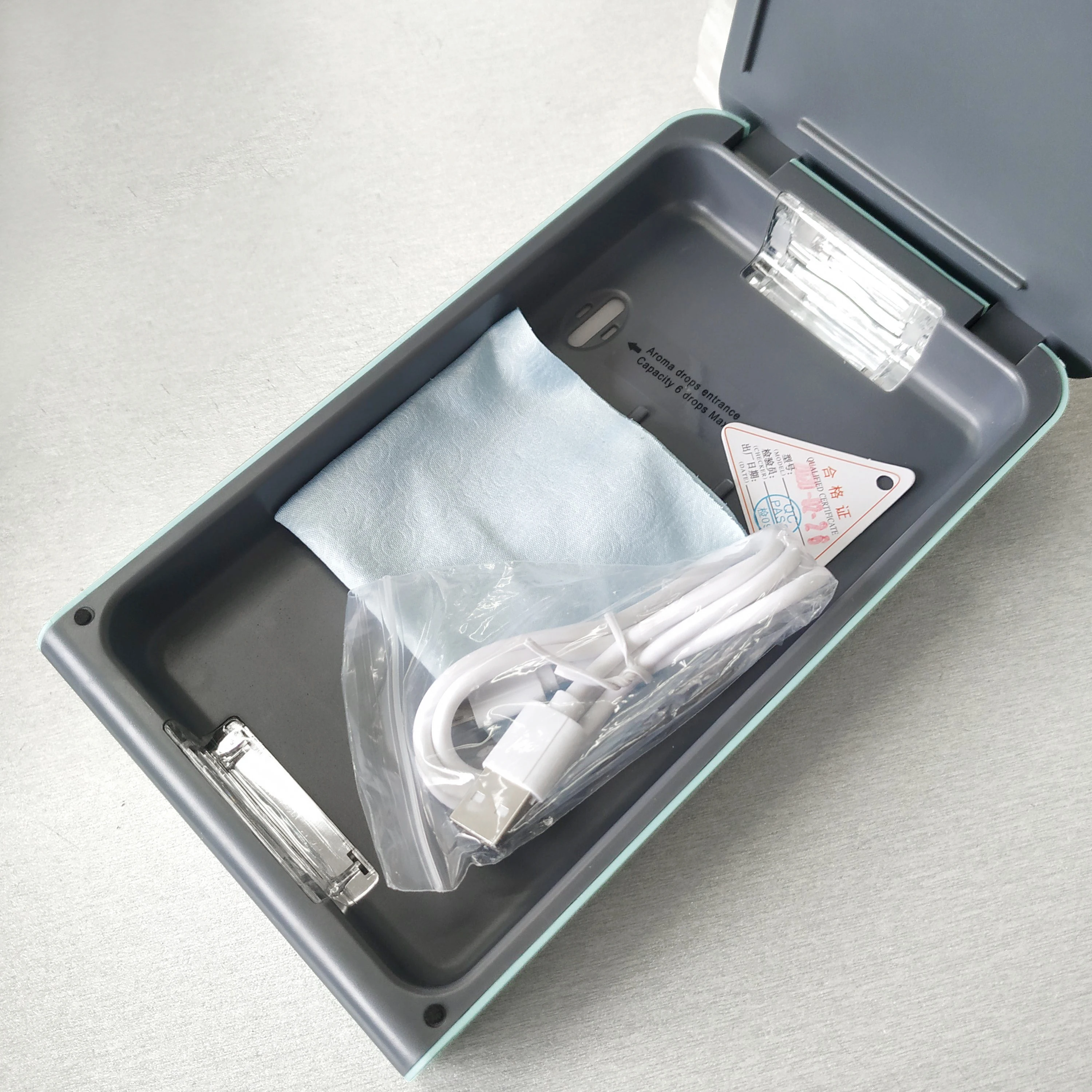 Multiple Function Mobile Phone UV Sterilizer Aromatherapy Ultraviolet