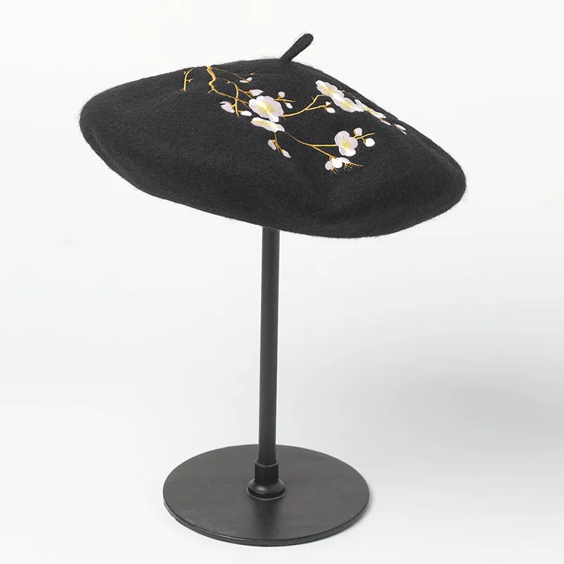Top selling high quality embroidery logo custom embroidered french beret