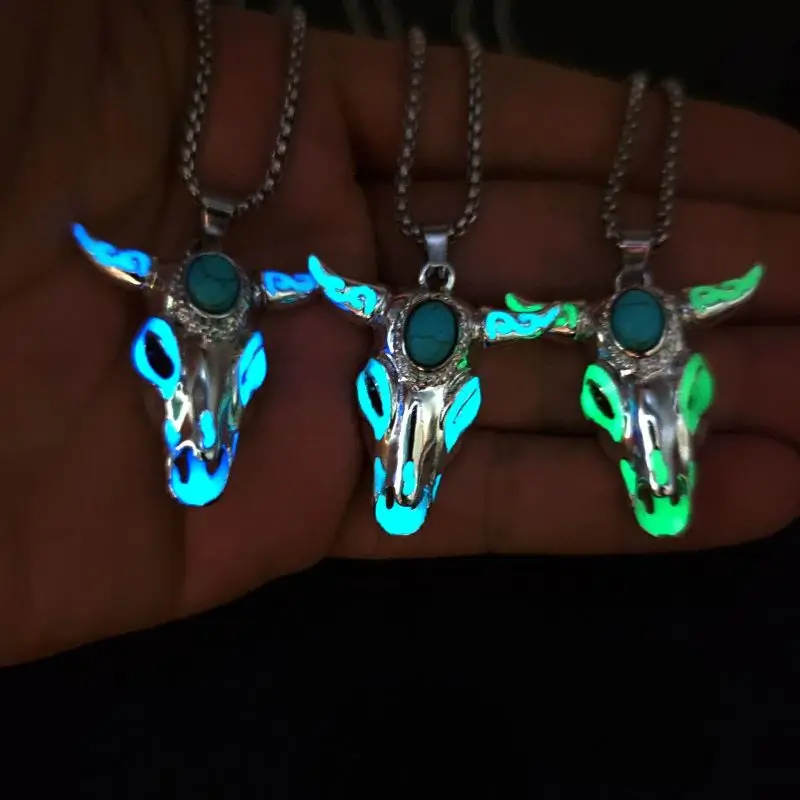 Luminous Skull Cow Head Night Lights Pendant Necklaces for Men Turquoise Glow in the Dark Cow Necklace