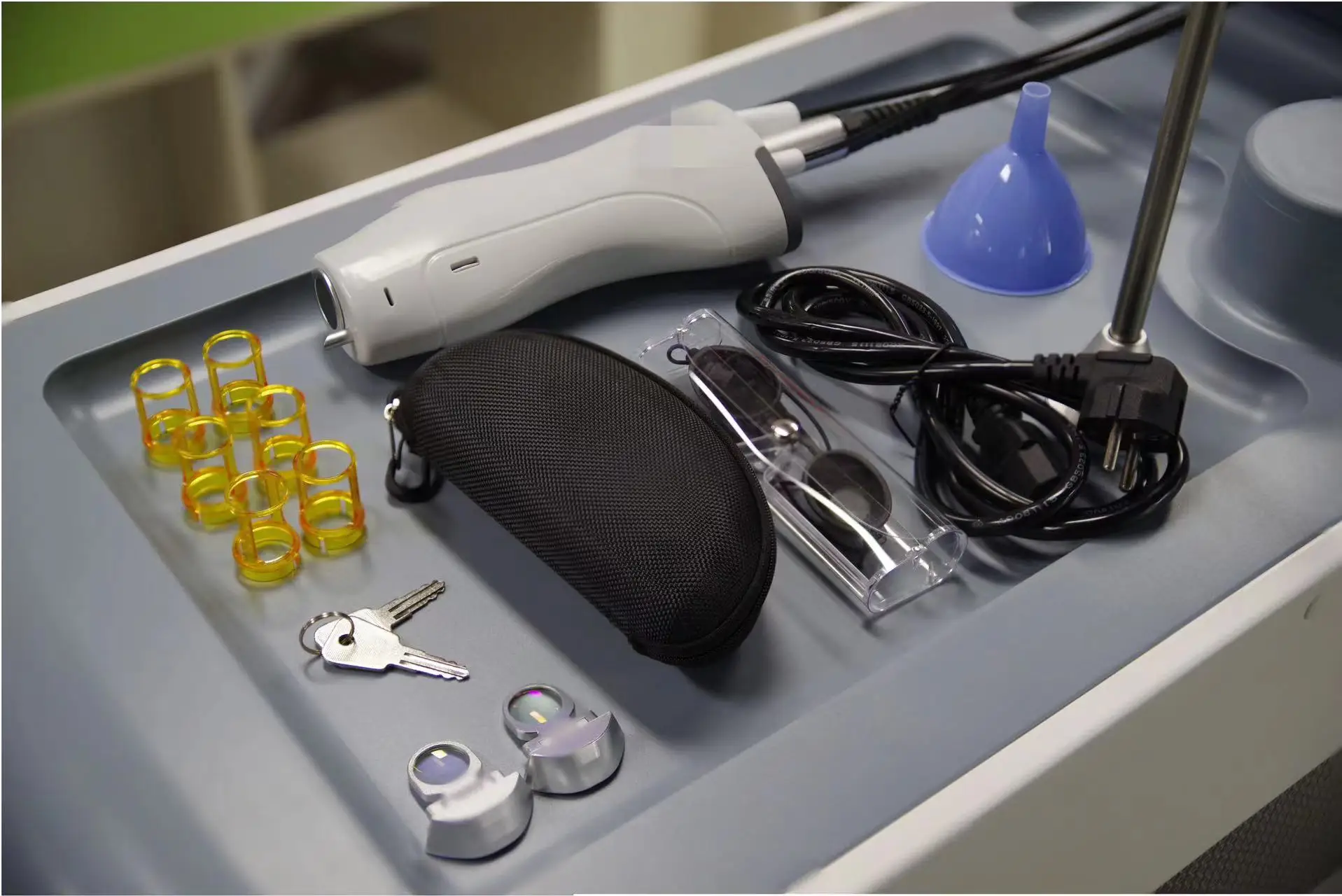 2024 latest 1000W 1200W 1600W Triple wave 808nm laser diode hair removal/755 8081064 diode laser machine price