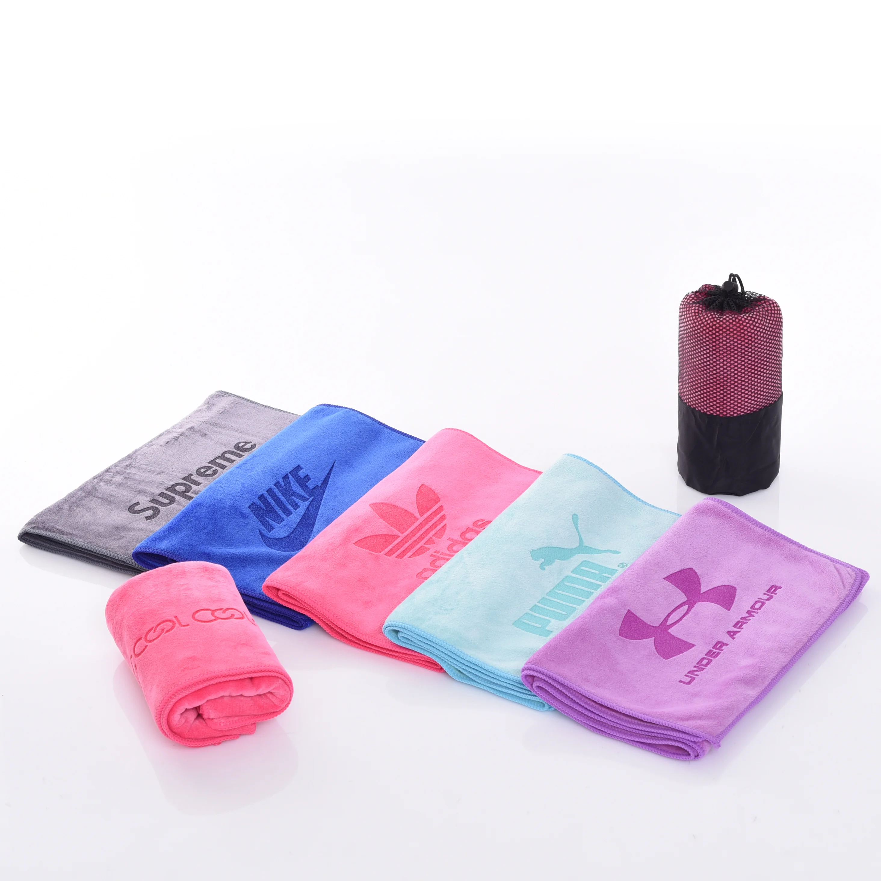 Factory Customized Sublimated Microfiber Sports Towels Super Absorbent Gym Microfiber Towel Premium Hooded Sports Towel