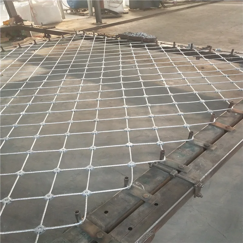 Rope rockfall mesh netting SNS slope protection system rockfall barriers