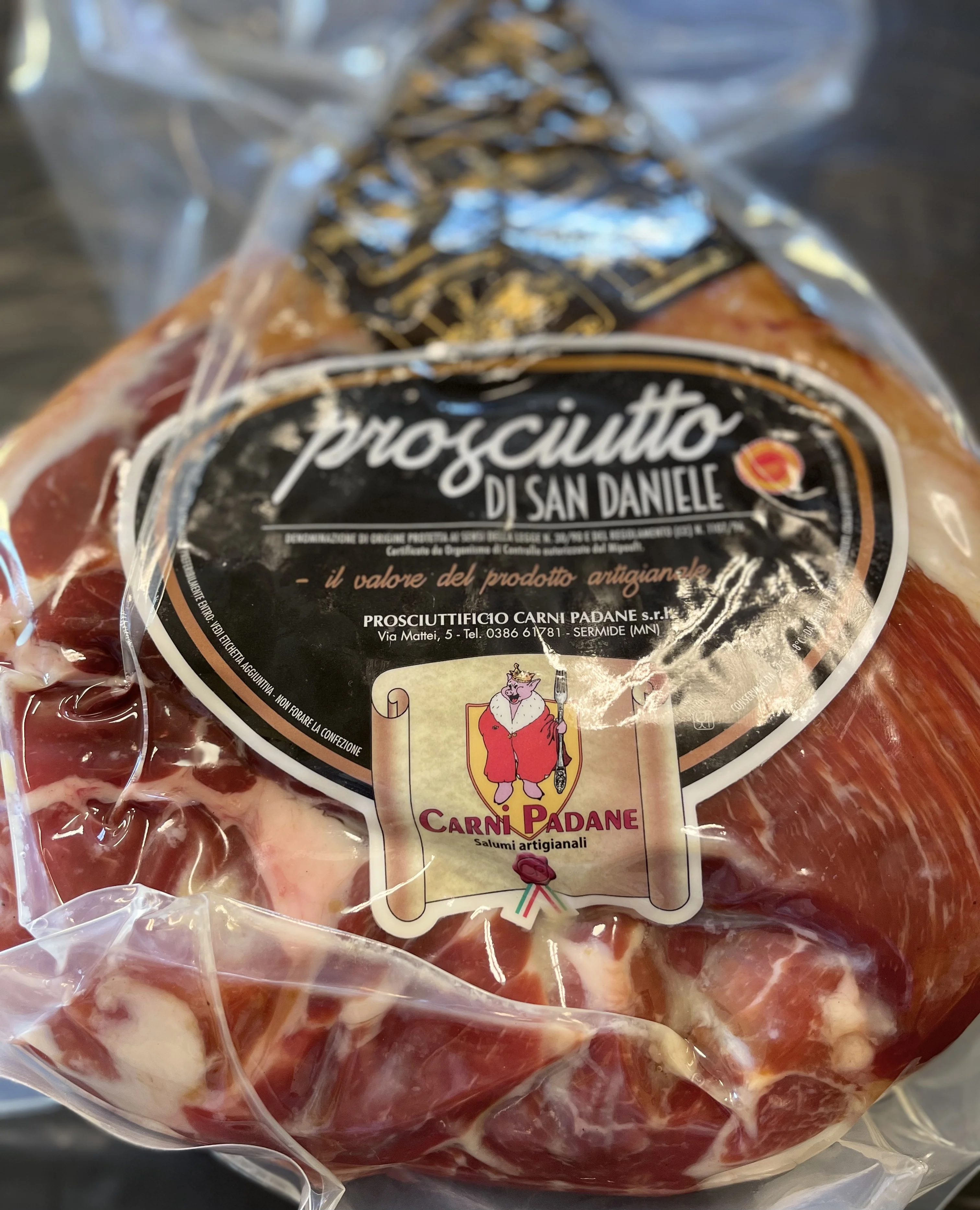 Direct Manufacturer Maturing Curing Christmas Cured Ham Baconbacon Smoked Dry Sale Bacon Pork Meat