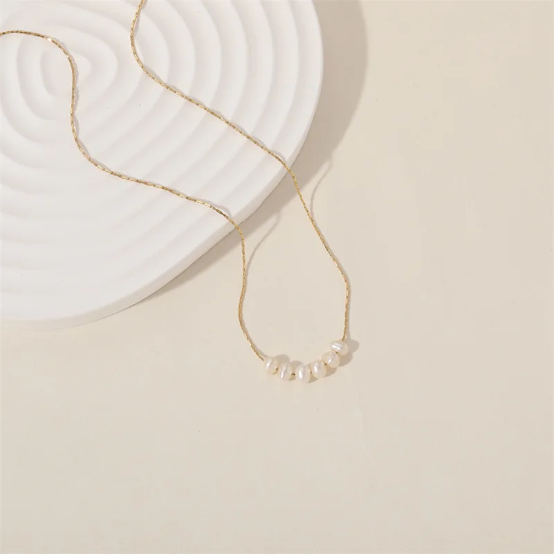 Trendy Freshwater Pearl Necklace Delicate 14K Gold Filled Chain Pearl Pendant Choker Necklace Girls Simple Jewelry for Womens