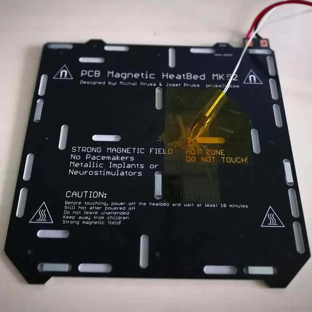Cloned Prusa i3 3D принтер с магнитным подогревом MK52