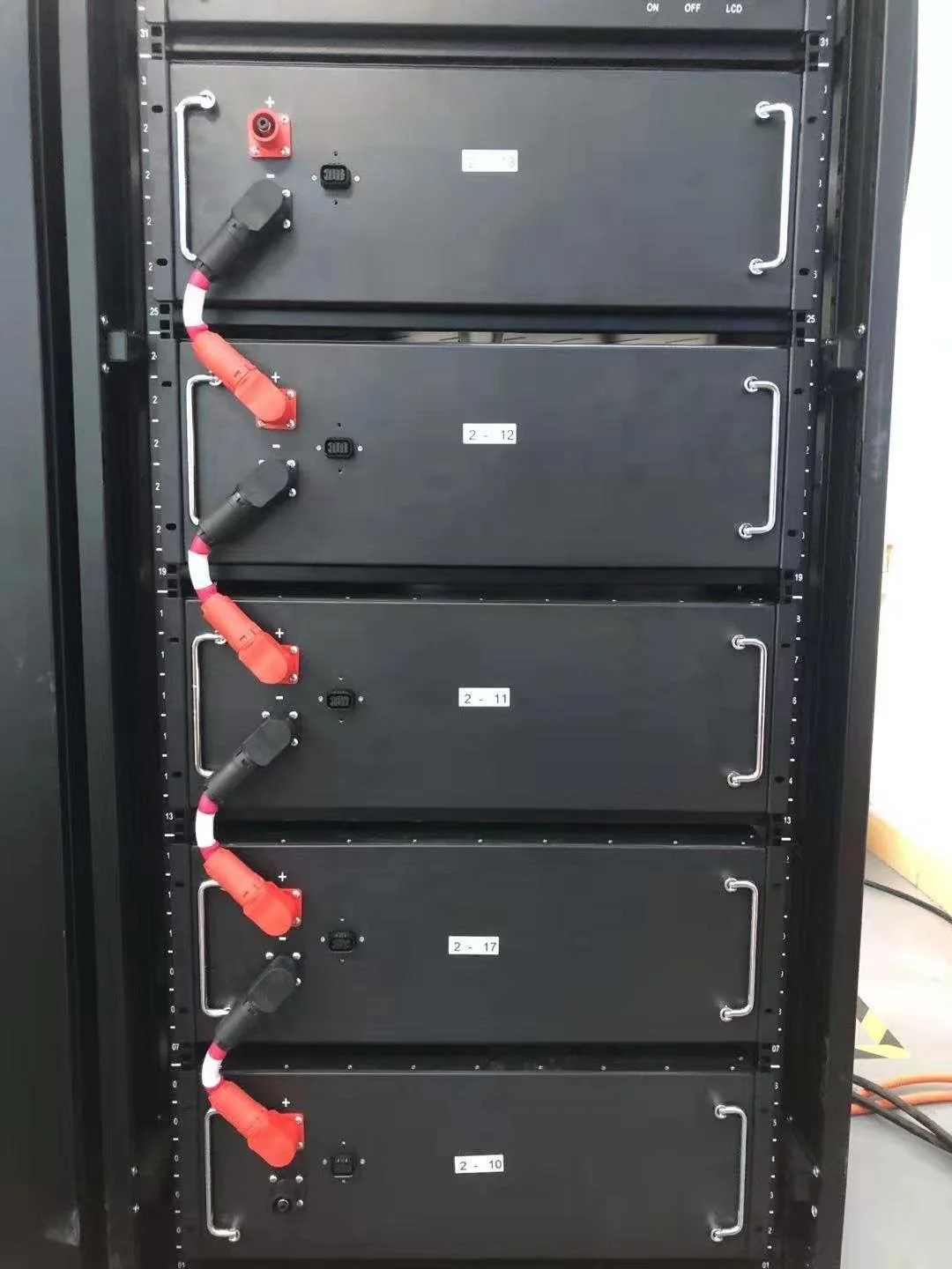 solar lithium battery 48v 50ah 100ah 200ah 300ah 400ah lifepo4 pack and support for communication protocols
