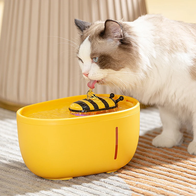 Hot Sale Wireless intelligent unplugged automatic induction cycle water feeder Pet Fountain Water Dispenser