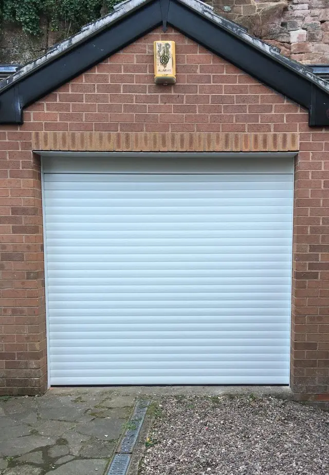 Steel Roller Shutter Durable Vertical Roll Down Hurricane ShuttersRollup Garage Doors