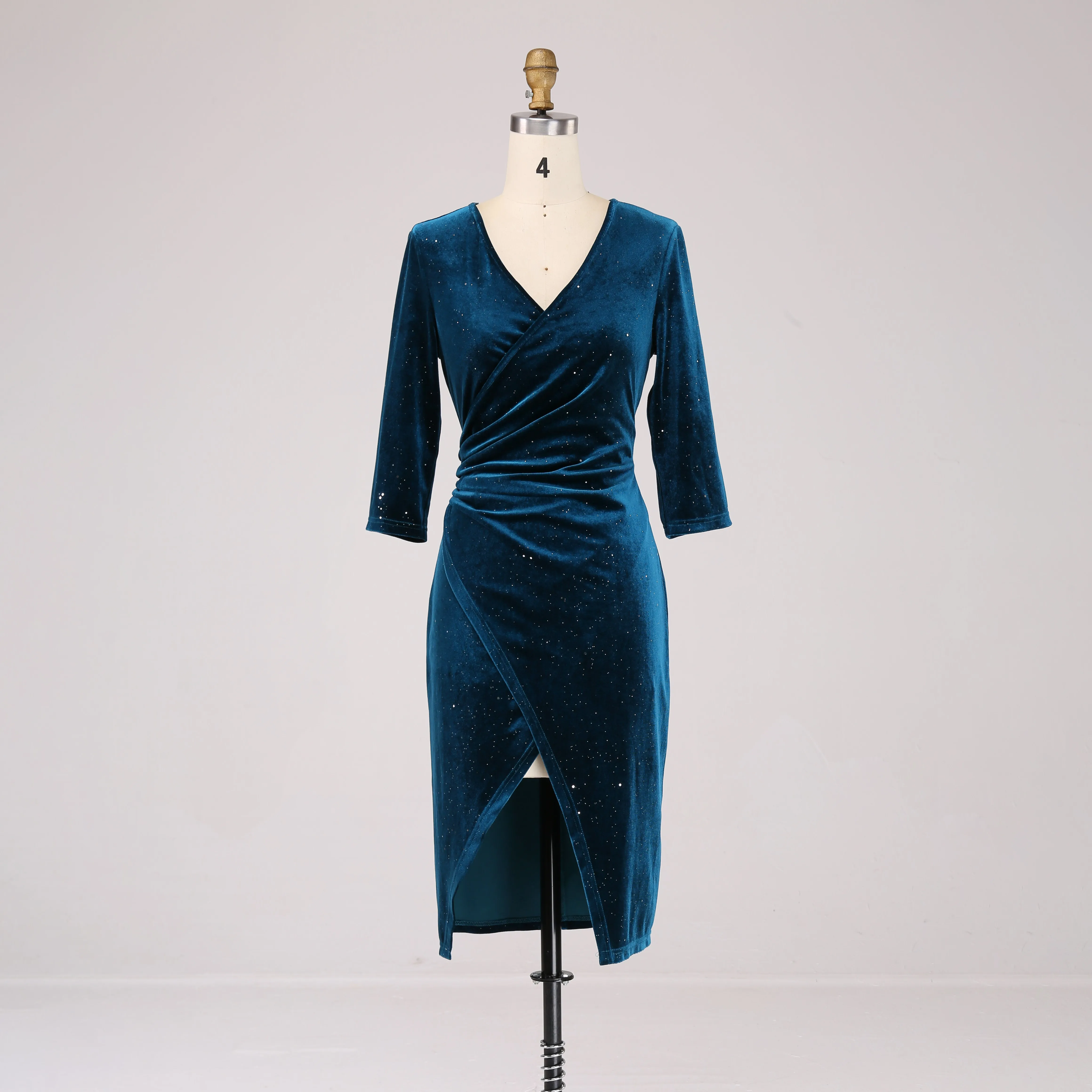 Elegant Long Sleeves Bodycon Ruched Cocktail Party Midi Dress Nightclub Party Gown Womens Wrap V Neck Split Velvet Prom Dress