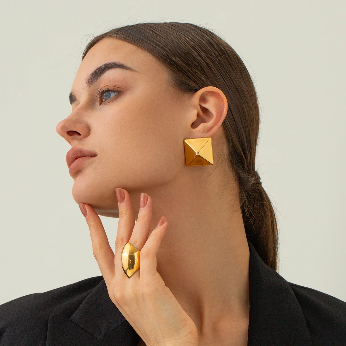 J&D 18k Gold Stainless Steel Jewelry Geometric Cut Surface Triangle High Quality Polish Smooth Rivet Earring