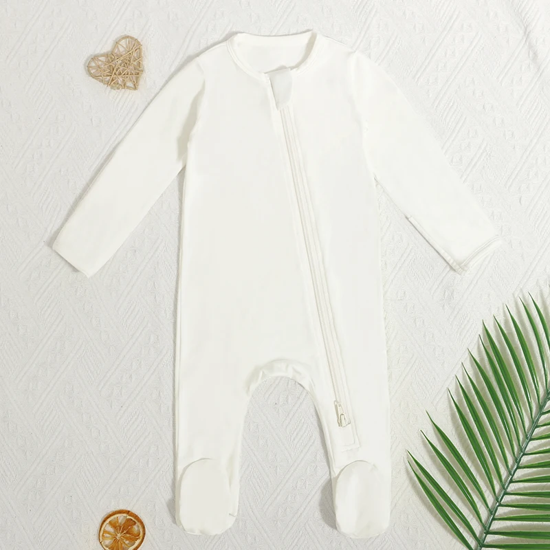New Born Baby Clothes Diagonal Zip Front with Neck Protection Cover Long Sleeve Bamboo Material Baby Romper