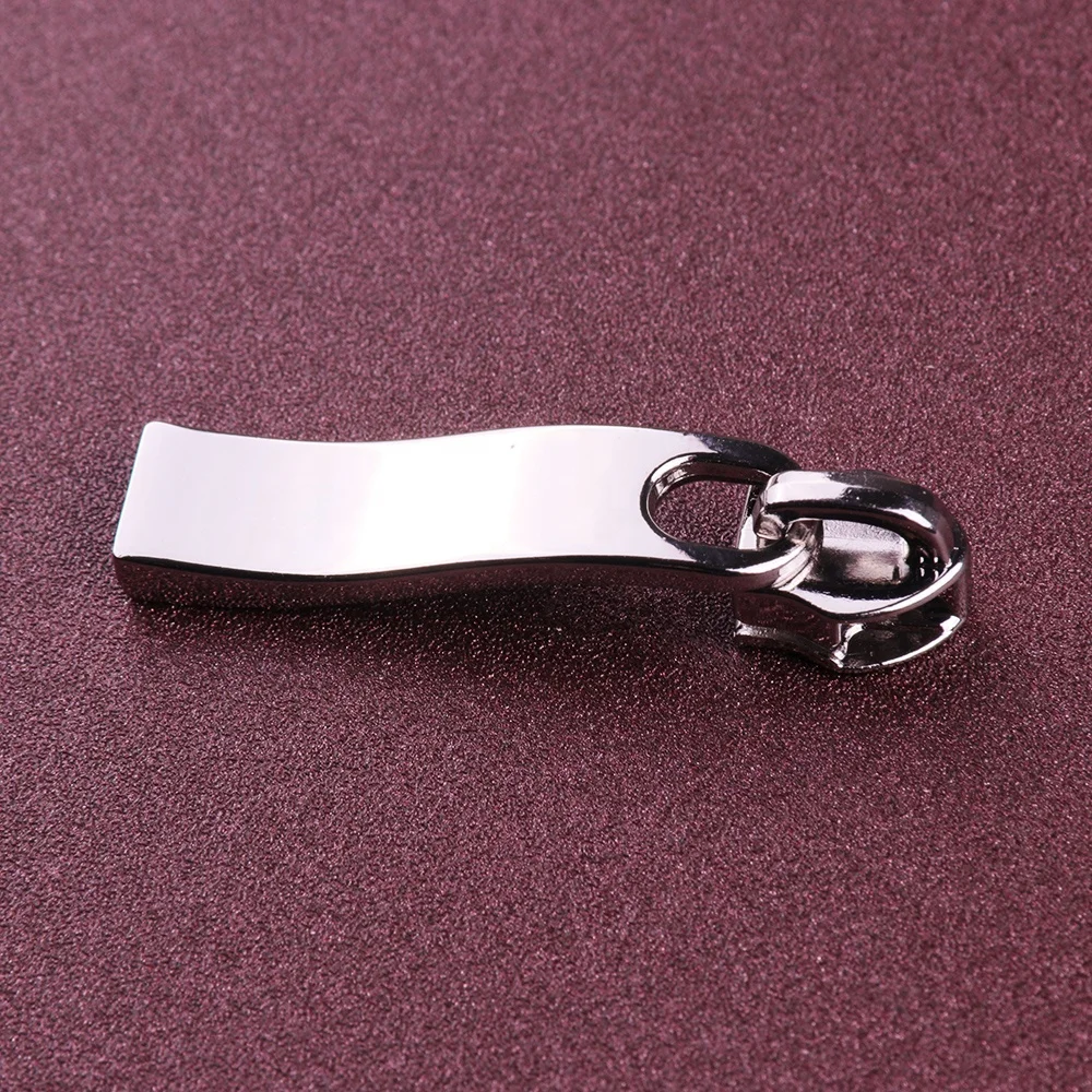 
YUANXING High Quality Wholesale Custom Cheap Bag Zipper Head 