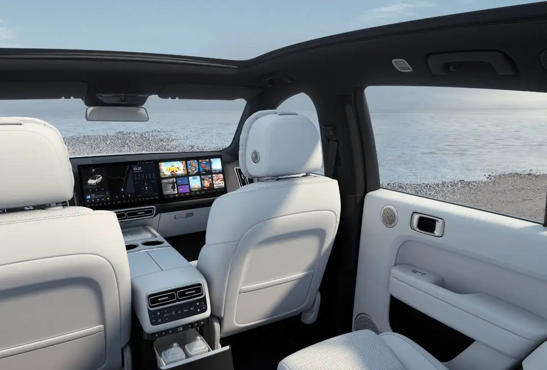 Chinese New Car Lixiang L6 Pro Medium And Large Suv 5 Door 5 Seat Suv Hybrid Dual Motor Four-Wheel Drive Vehicles