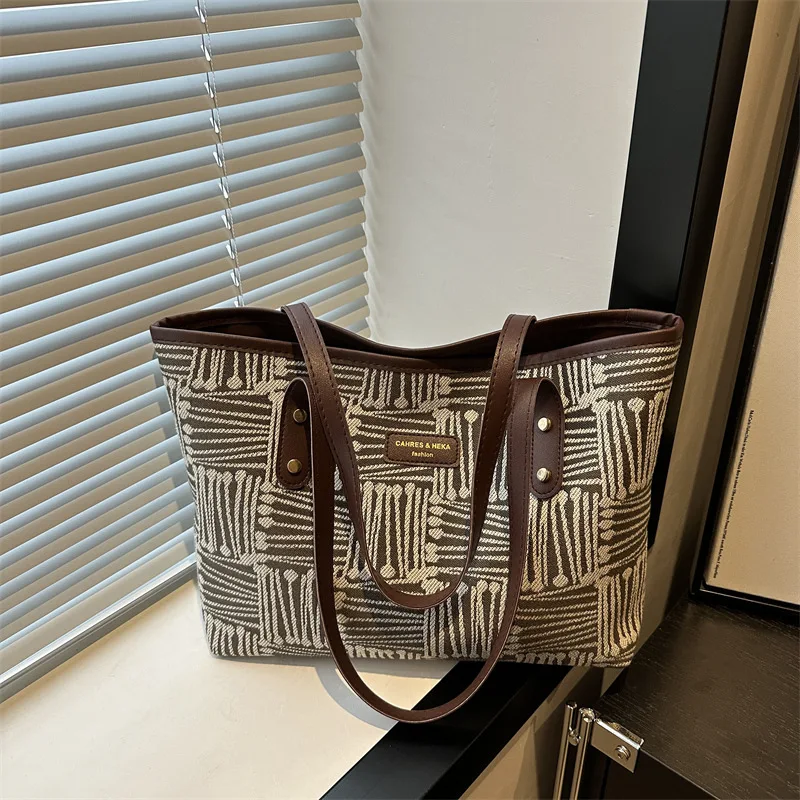 Trendy Anti-Theft Handbag for Women Wholesale Water Resistant Hot Selling Rock Tote Bag