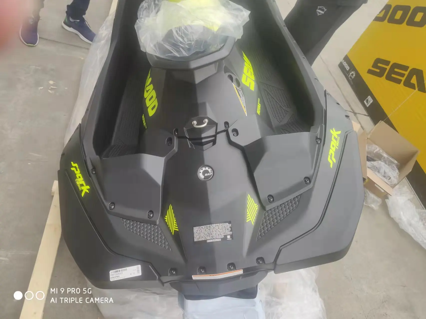 Bombardier 90HP Sea-Doo motor boat BRP Spark Trixx