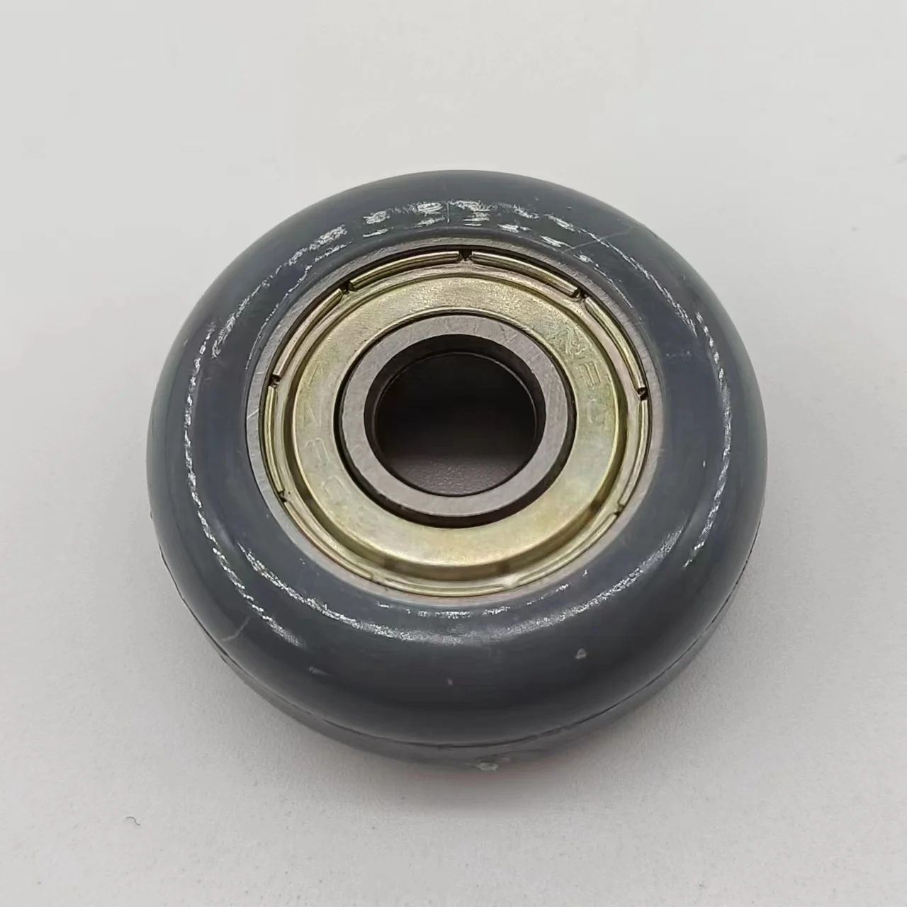 608 Plastic Bearing Pulley Wholesale  Round Type Roller Wheel for Windows Size 8*32*11.4mm