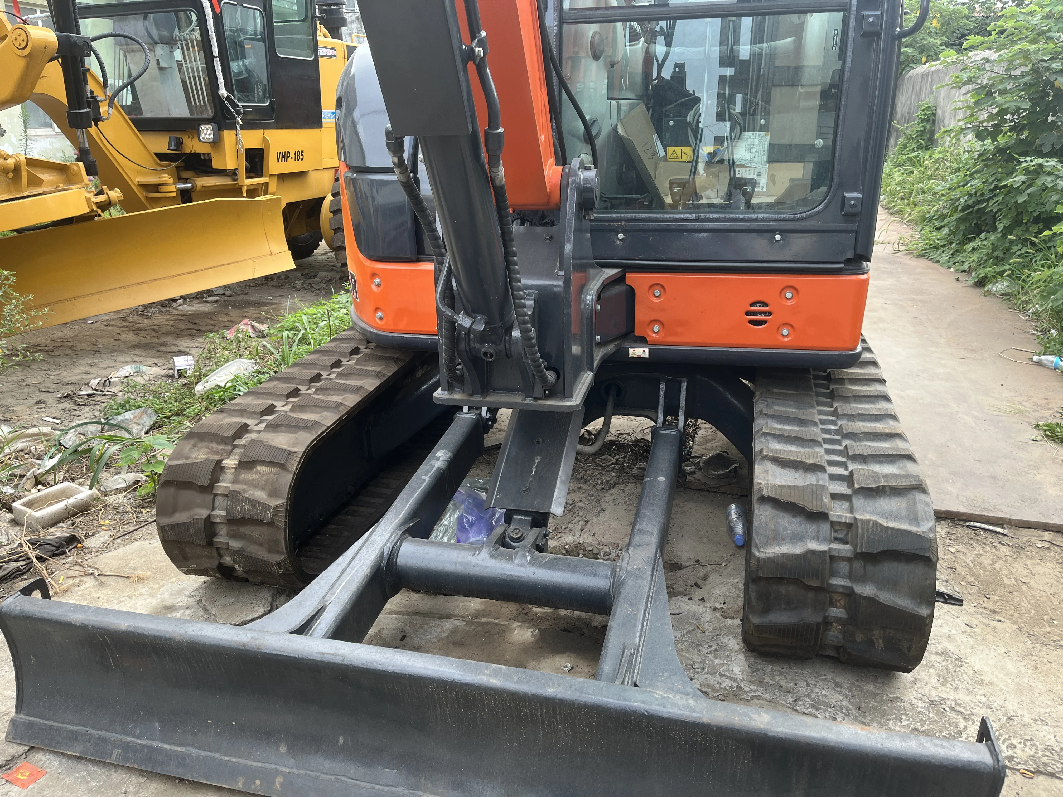 Hitachi Zaxis 55 Japan Used  5.5 ton Hitachi zx55/zx55u/zx55us/zx55usr Mini Excavator Rubber Track Digger for Sale