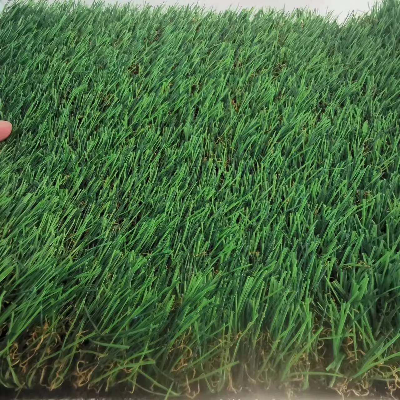 Premium Natural Green Artificial Grass for Landscaping Like Garden