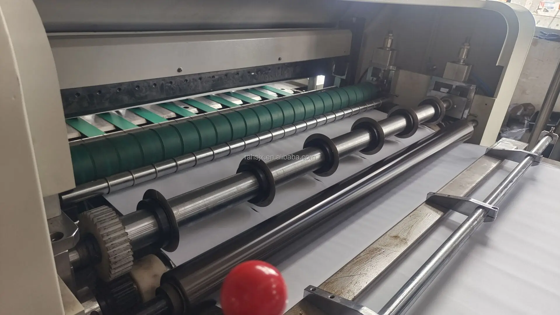 HQJ-1100D single roll A4 copy write paper cutting and ream online packing machine line