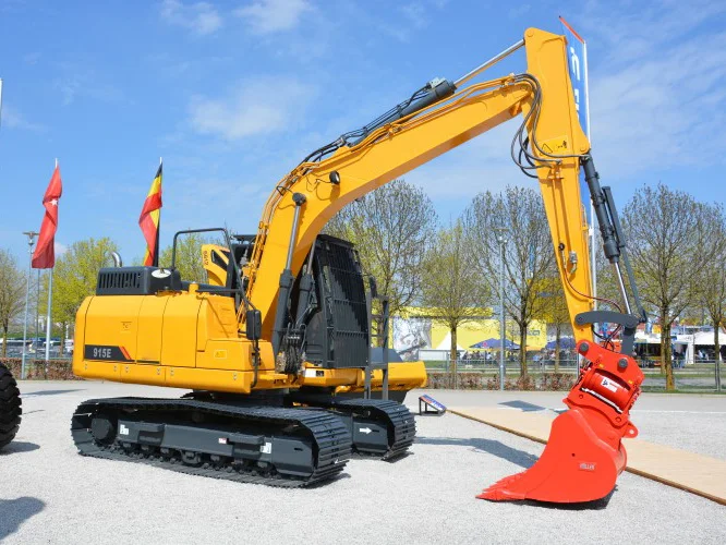 China High Quality 915E 14T 15Ton Road Small Digger Crawler Excavator for Sale