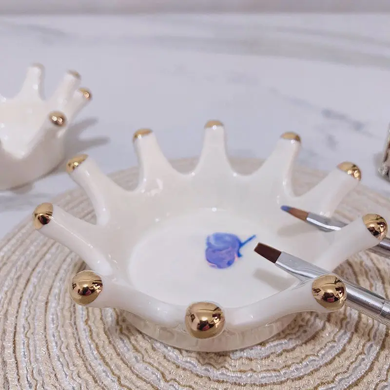 White Crown Nail Art Ceramic Palette Nail Pen Brush Holder Rack Acrylic Cup