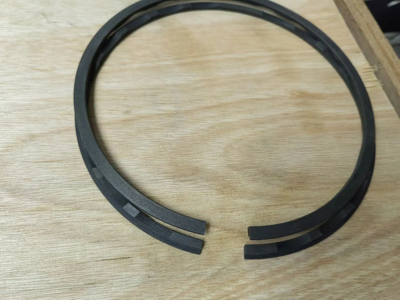 Marine spare parts AKASAKA UEC37/88H Piston Ring china manufacturer engine parts