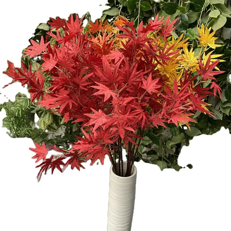 Maple leaf Hot selling cheap Outdoor decorative maple leaf 85cm artificial maple leaf Realistic weeding shooting props
