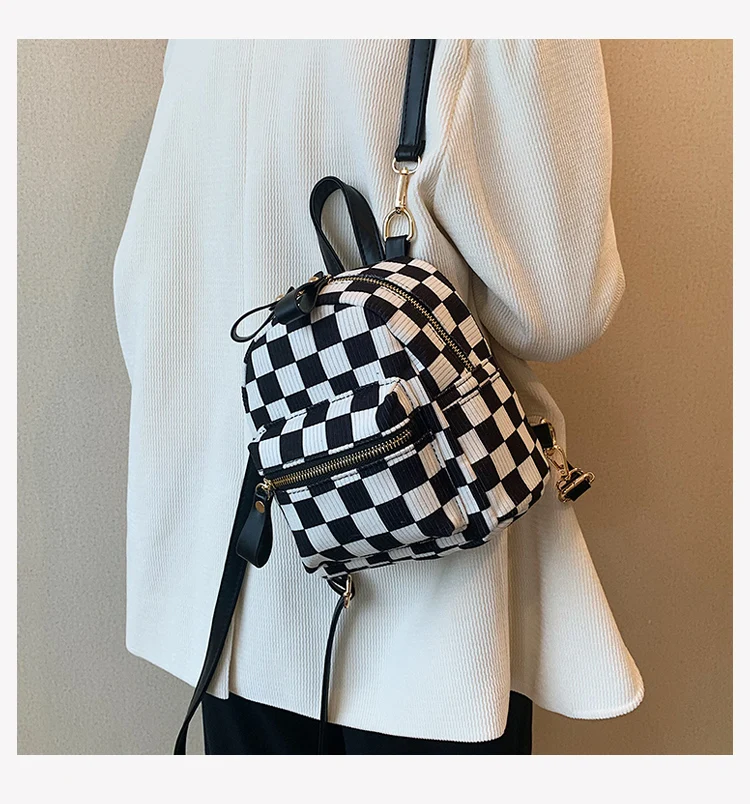 2024 new large-capacity package popular models of fashion and leisure travel women Pu simple practical backpack