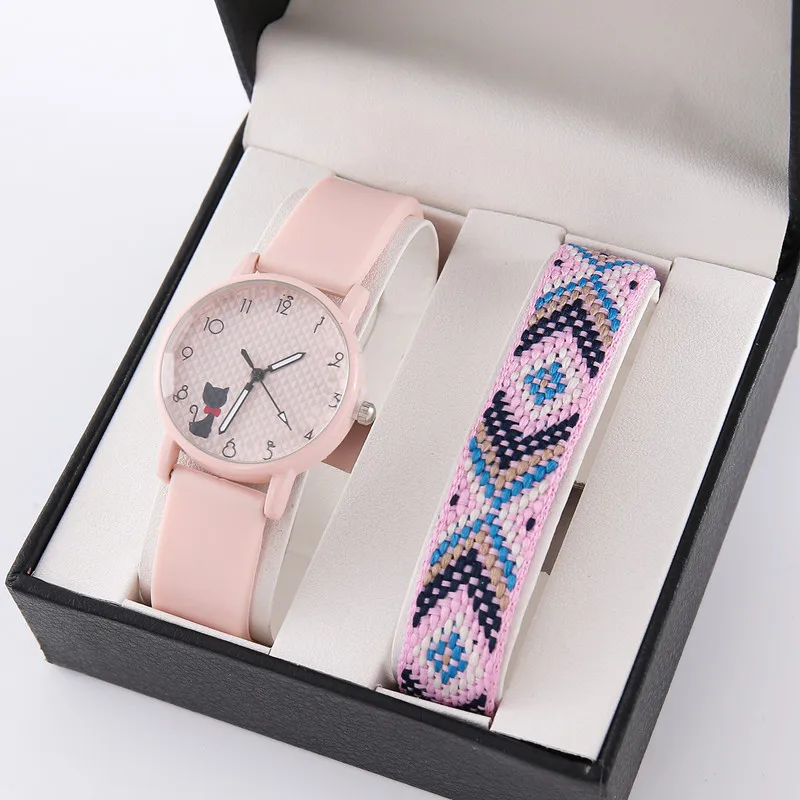 2025 Wholesale New Womens Silicone Quartz Watch Fashionable and Youthful Appearance Watch for Women