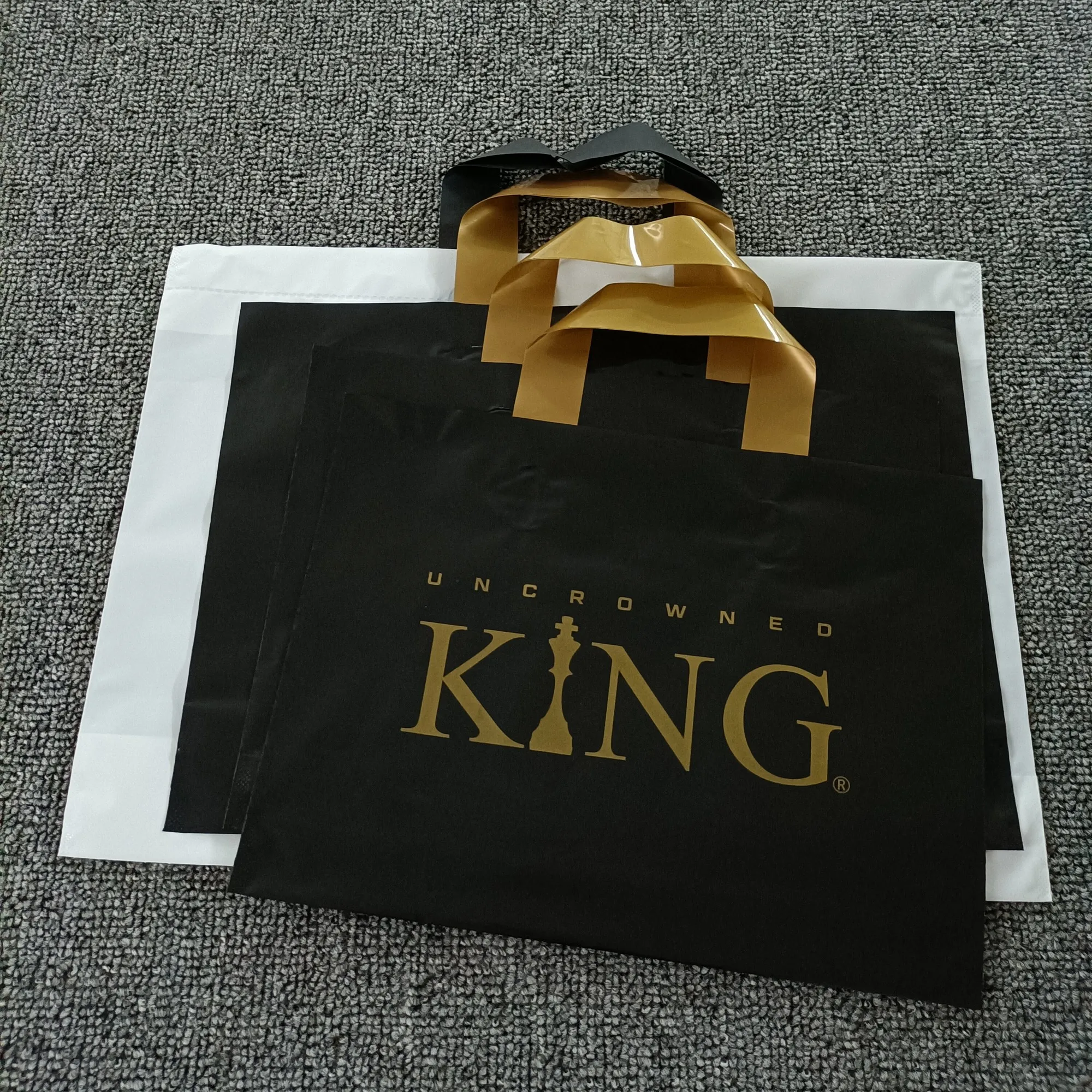 Customized Wholesale Eco Friendly Shopping Handle Bags for Shopping for Gift and Clothes