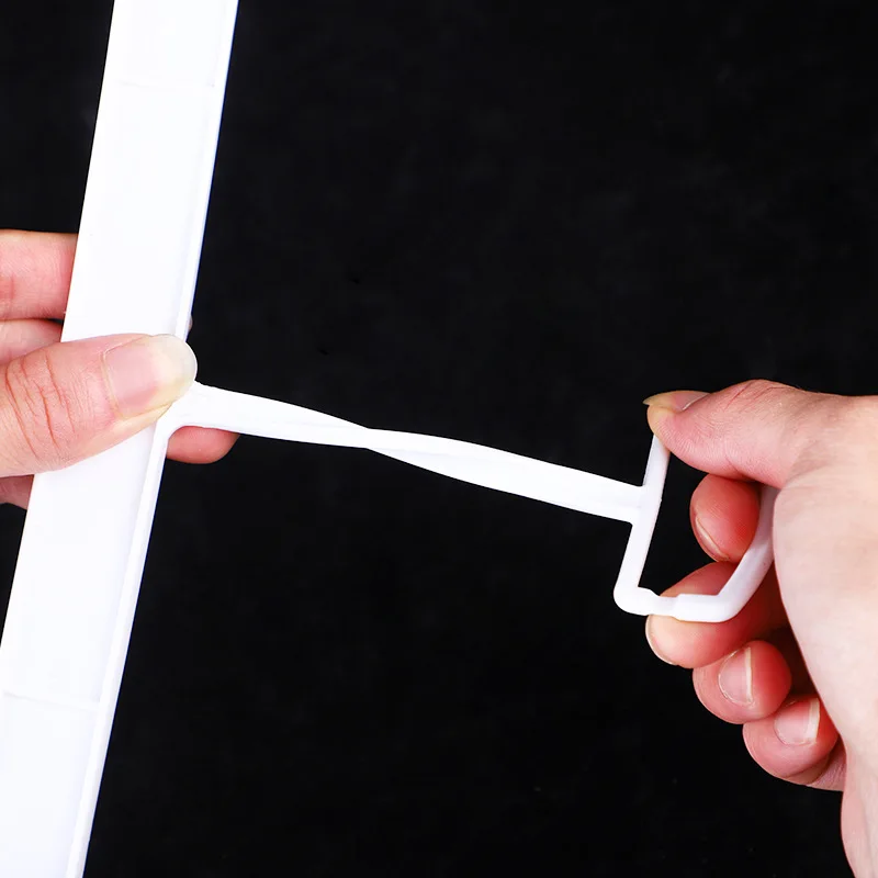 custom 1102 white adult skirt clothes display non-slip plastic bottom pant hanger clip