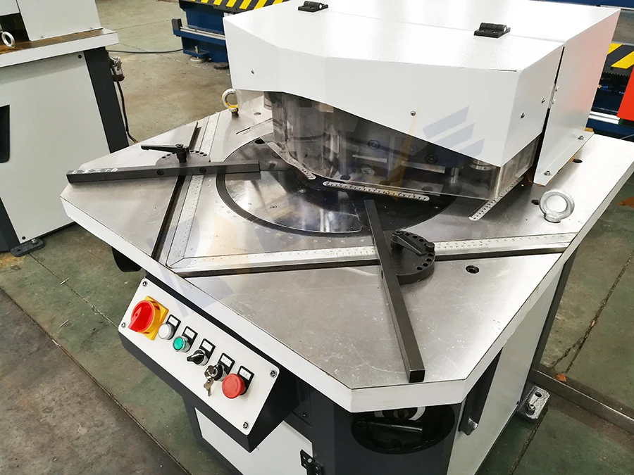 Hydraulic Sheet Metal angle cutter mild steel cutting