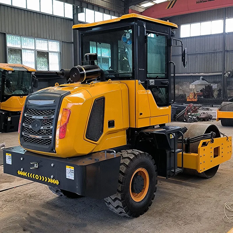 Construction foundation compaction small vibrating roller with cab can be equipped with air conditioning roller