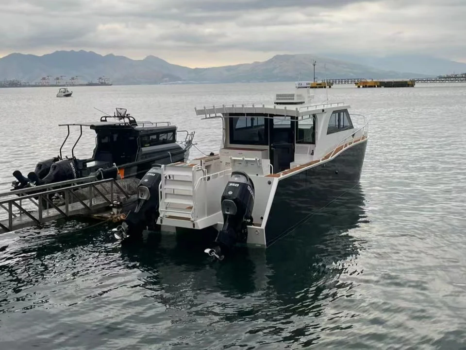 Ocean Yacht Speed Boat Aluminum 10m Catamaran Welded Aluminium Fishing Boat for sale