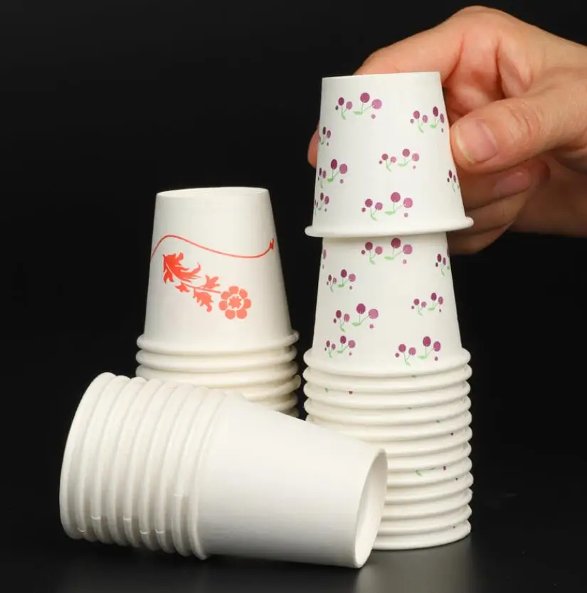 Одноразовая бумажная чашка для питья воды с принтом на заказ