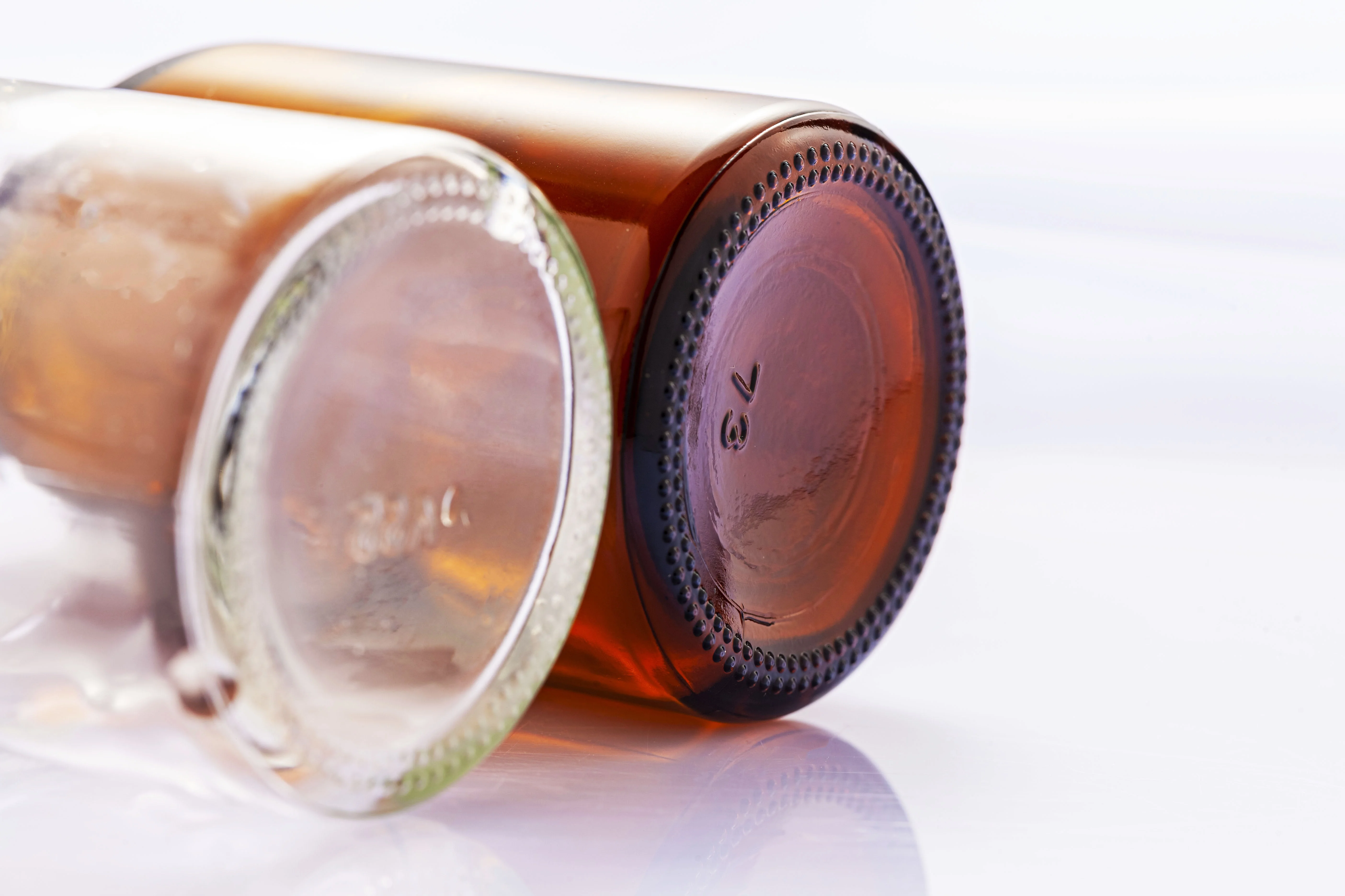 Sterile 50ml 100ml 250ml 500ml amber clear injection infusion molded glass vial bottle for pharmaceutical liquid medicine