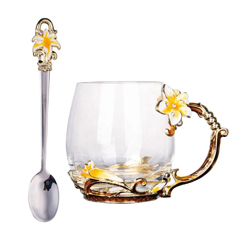 Великолепные сувенирные креативные стеклянные чашки для чая с эмалью и цветами для горячих и холодных напитков идеальный подарок с ложкой