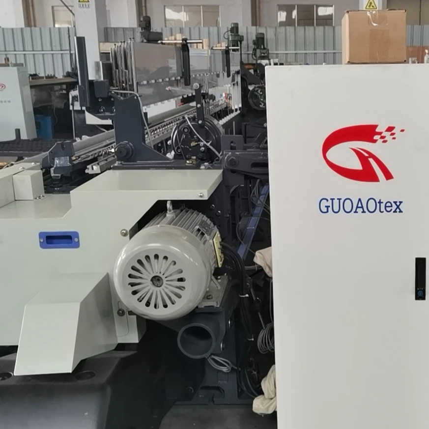 Staubli dobby shedding high speed air jet loom with 340cm width ROJ feeder