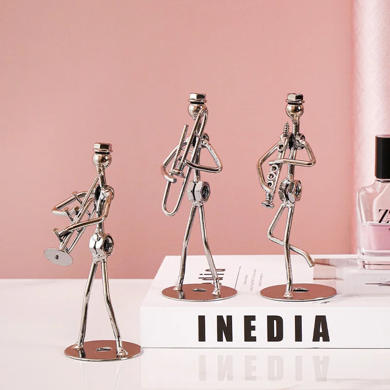 Metal Musician Guitar Player Statue Musical Instrument Little Iron Art Collectible Cafe Office Book Shelf Decorate Figurine Home