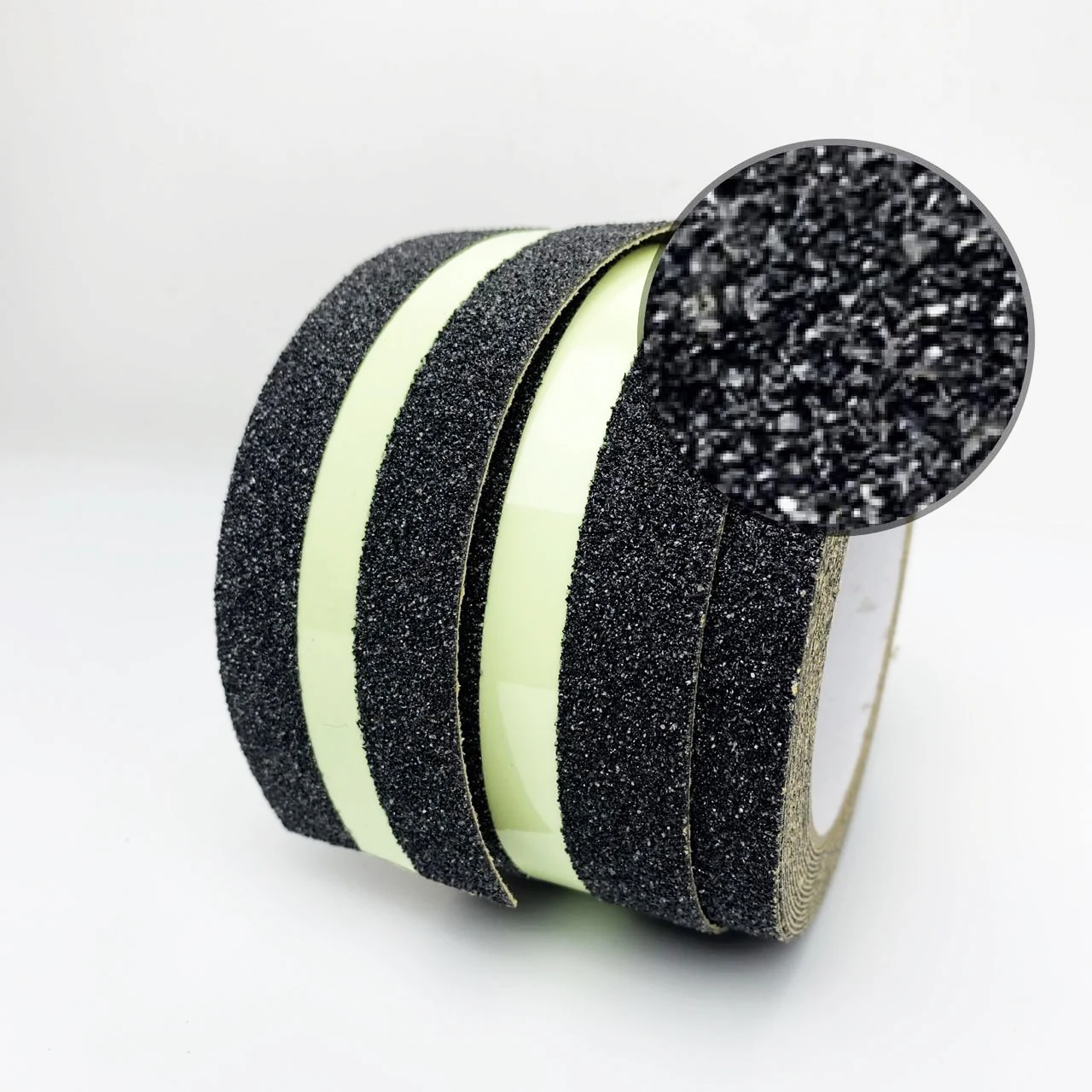 Luminous Anti Slip Tape Reflective Strip in the Middle Glow in The Dark Tape Stairs Safety Tread Non Skid Tape