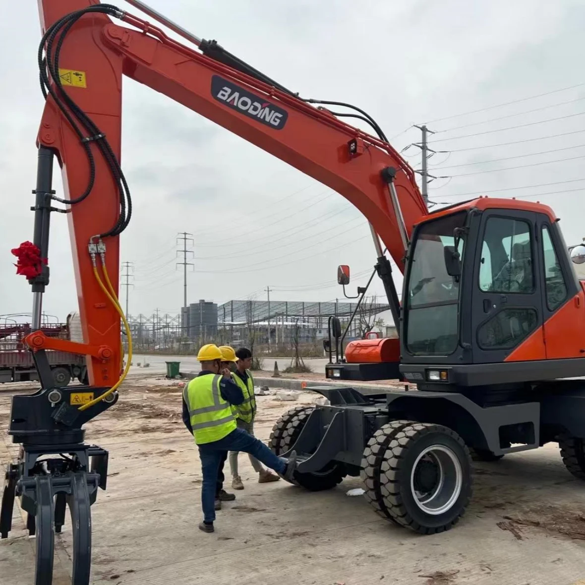 Price of wheel big excavator china 15 ton excavator good machine BD150W-9G