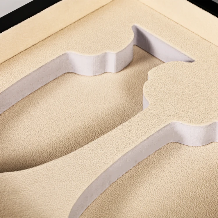 Luxury High Quality Diamonds Decoration Wooden Perfume Packaging Box Wooden Jewelry Storage Essential Oil Box Perfume